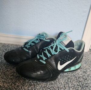 Women's nike size 9
